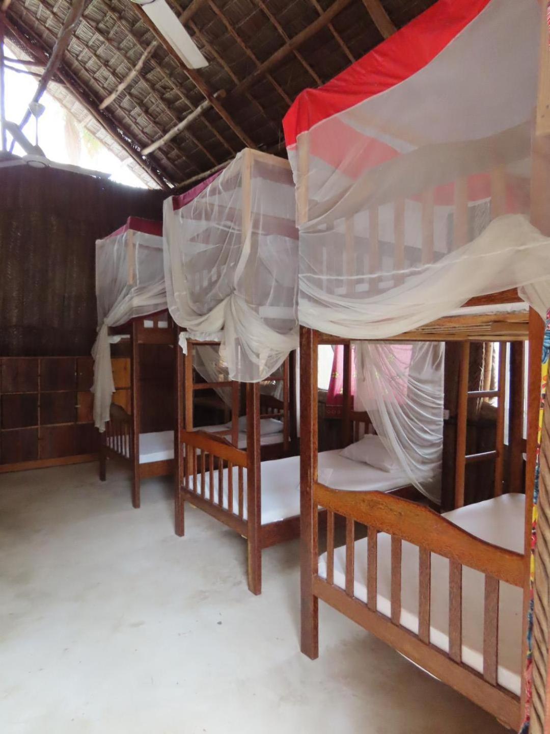 Drifters Zanzibar Hostel Паже Екстериор снимка