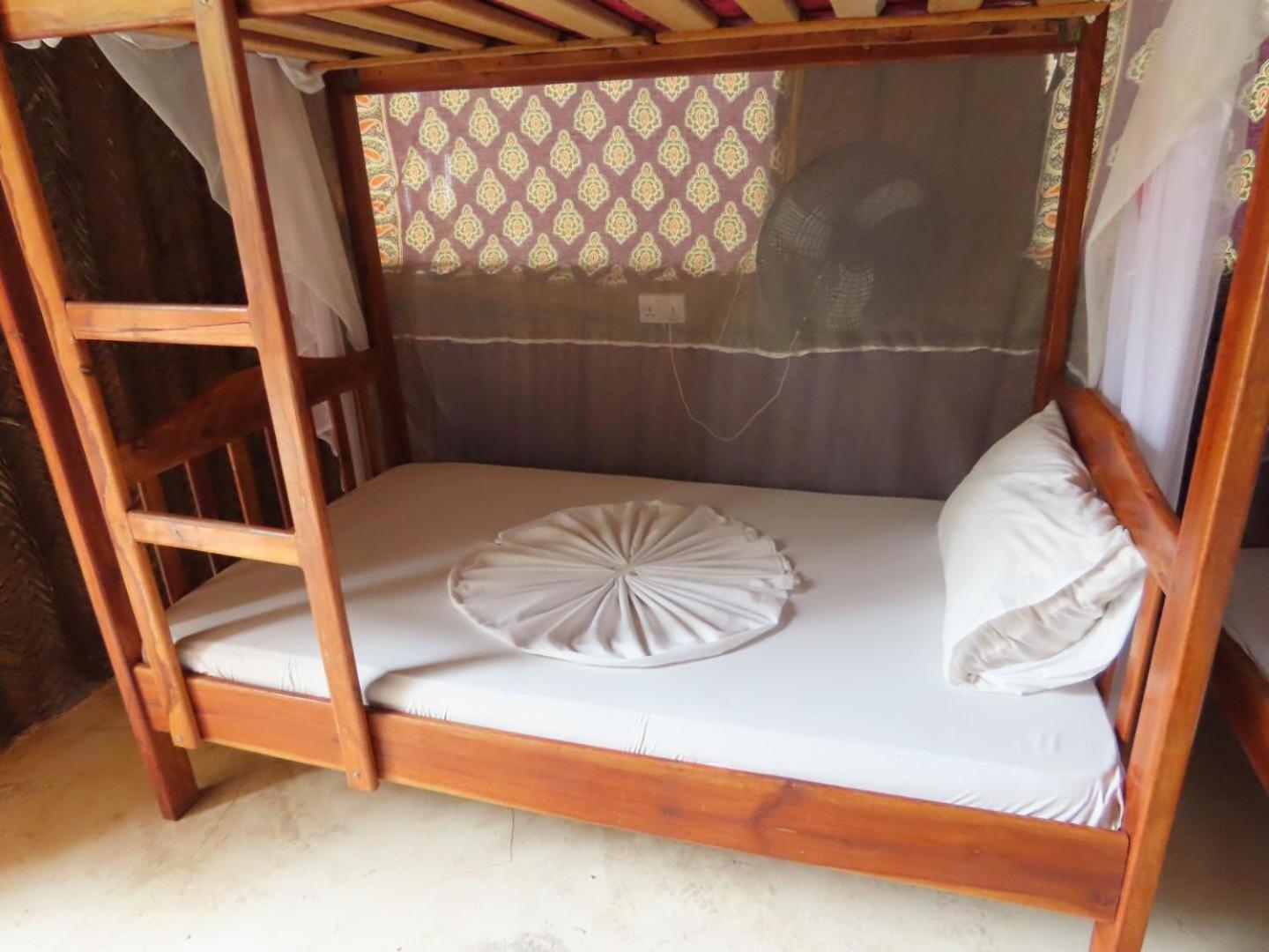 Drifters Zanzibar Hostel Паже Екстериор снимка